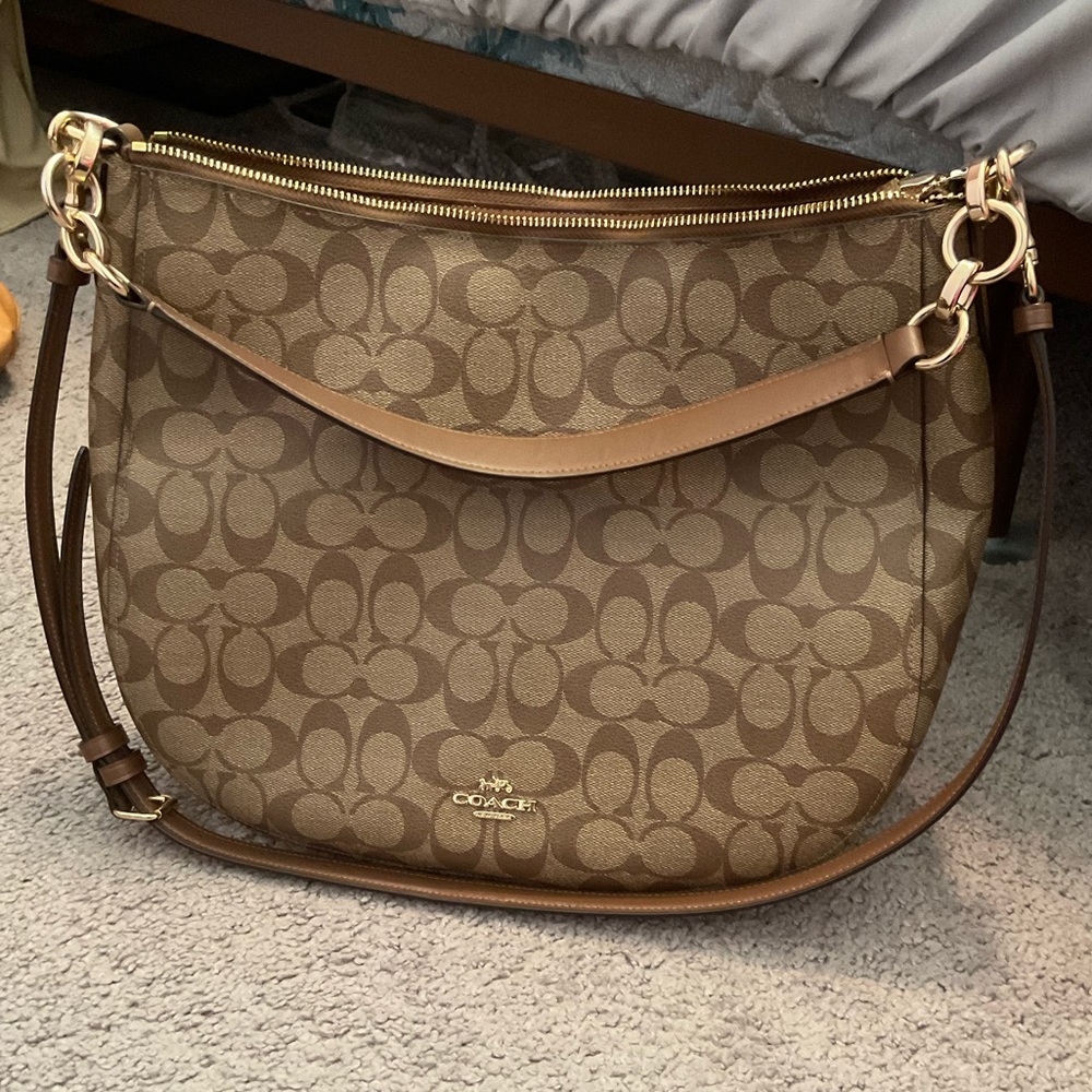 Coach Shoulder Bag